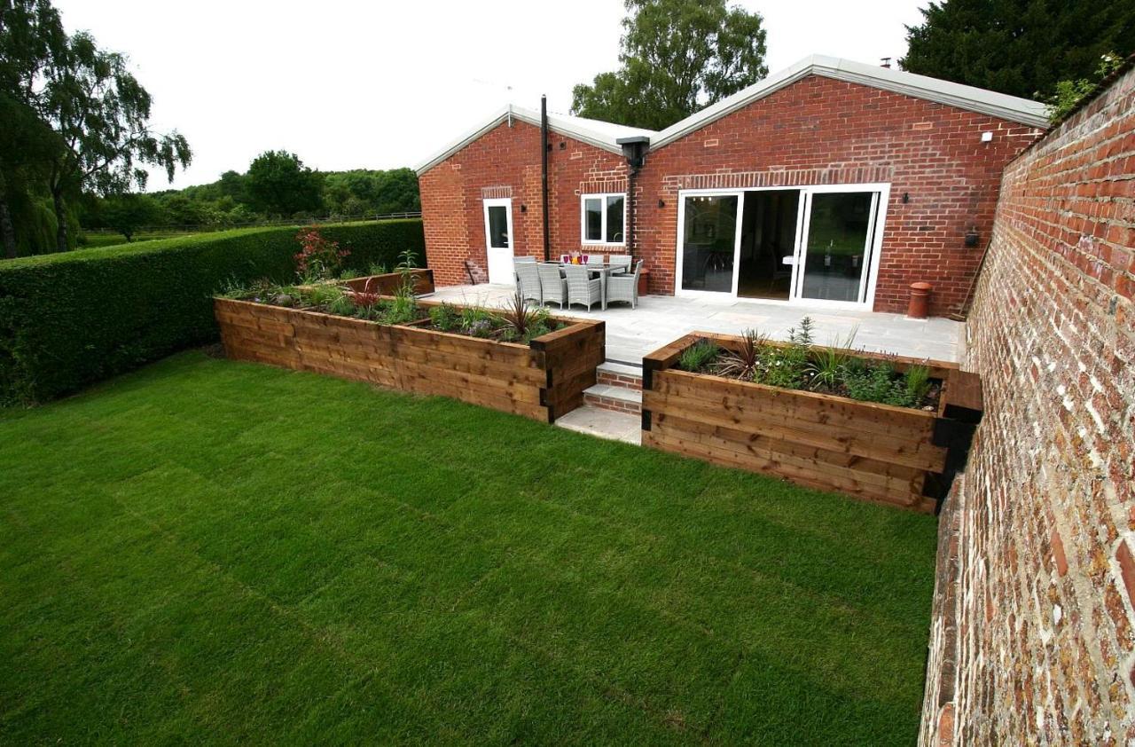 Garden House At The Red House Estate Holiday home